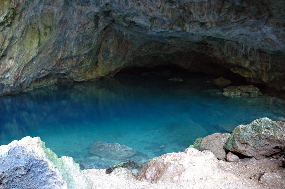 Zeus Mağarası, Kuşadası